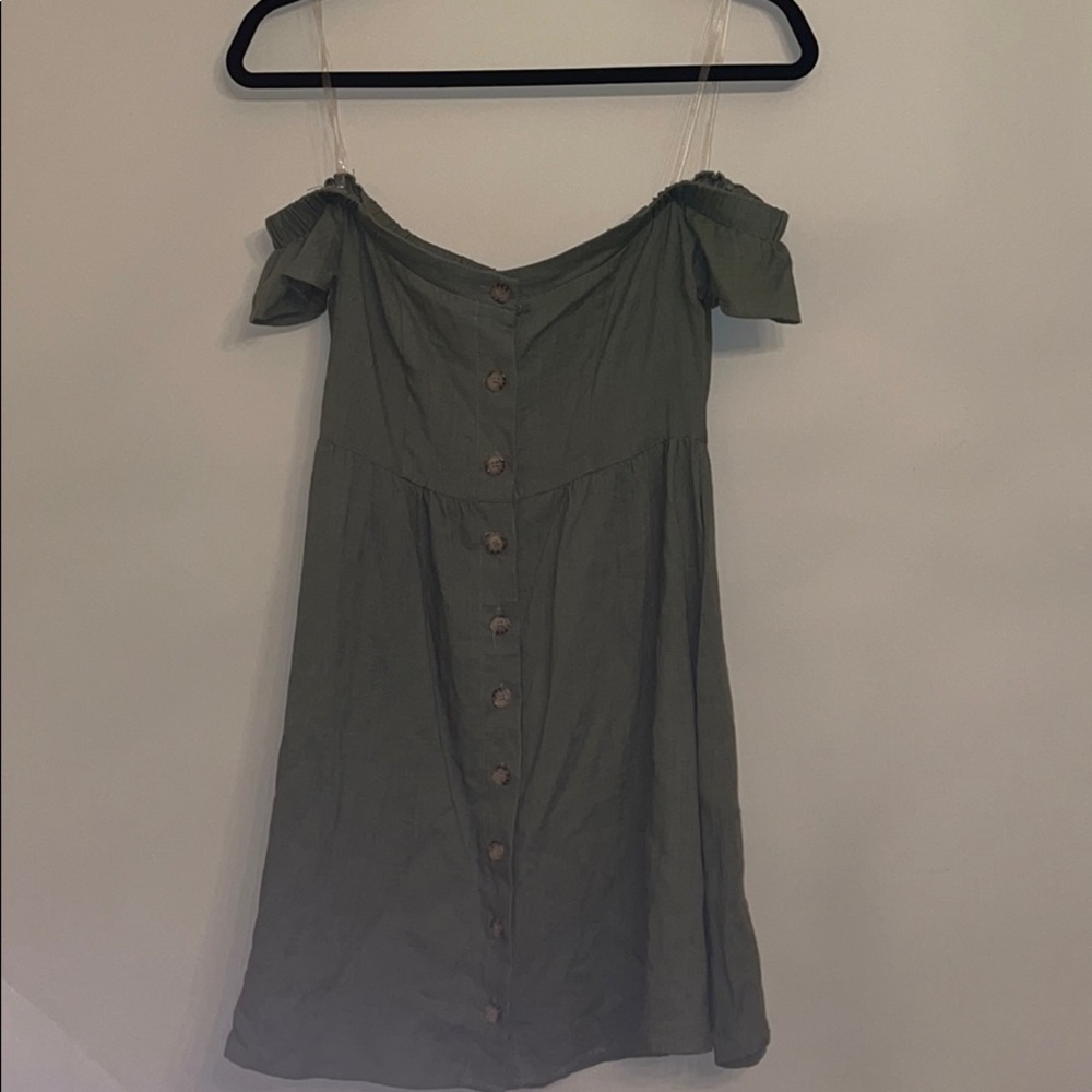 NEVER WORN Green Mini off the shoulder dress